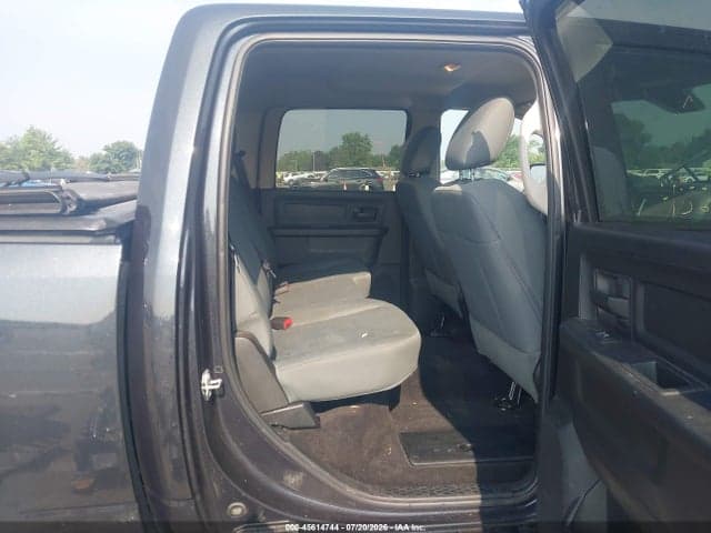 2017 RAM 1500 EXPRESS 4X4 5'7 BOX 8