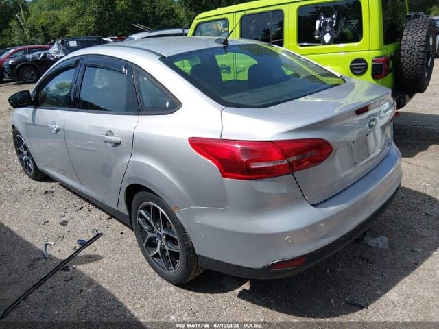 2017 FORD FOCUS SEL 3