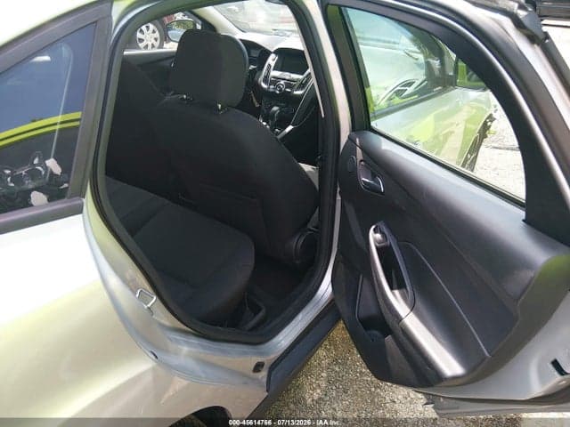 2017 FORD FOCUS SEL 8