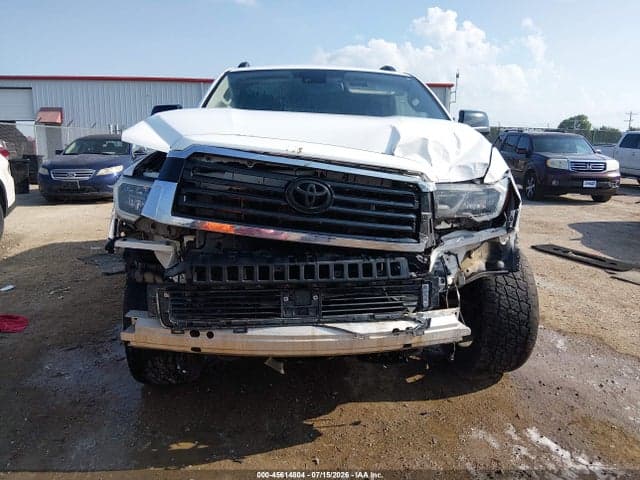 2018 TOYOTA SEQUOIA TRD SPORT 12