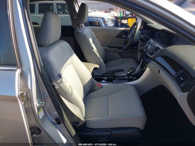 2017 HONDA ACCORD LX 5
