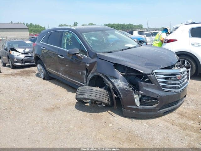 2017 CADILLAC XT5 LUXURY