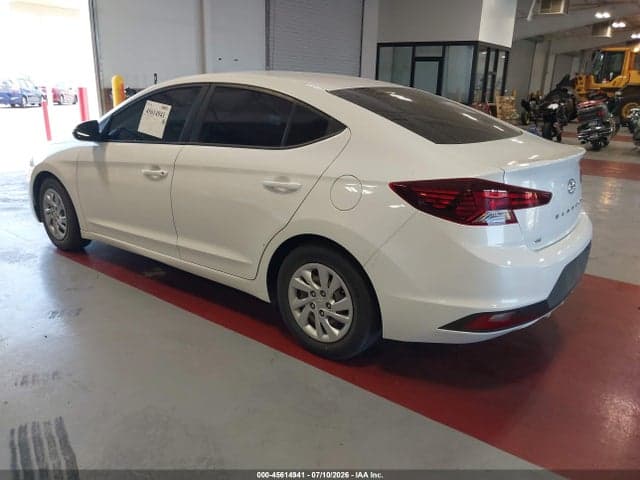 2020 HYUNDAI ELANTRA SE 3