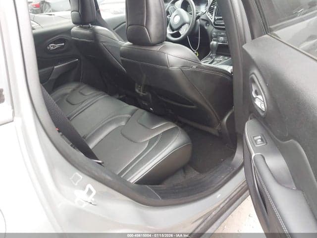 2022 JEEP CHEROKEE LIMITED 4X4 8