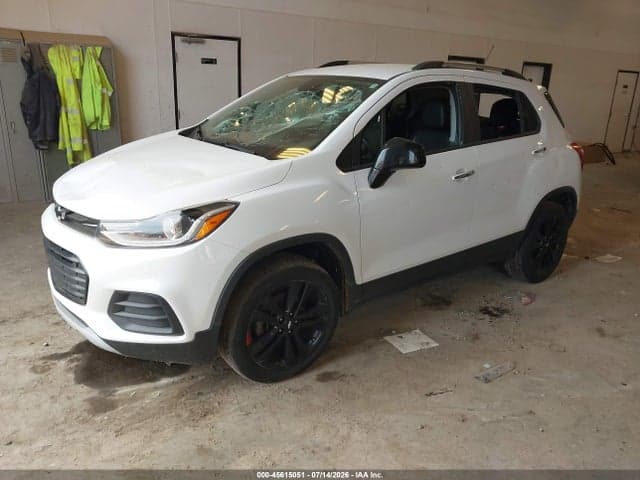 2019 CHEVROLET TRAX LT 2
