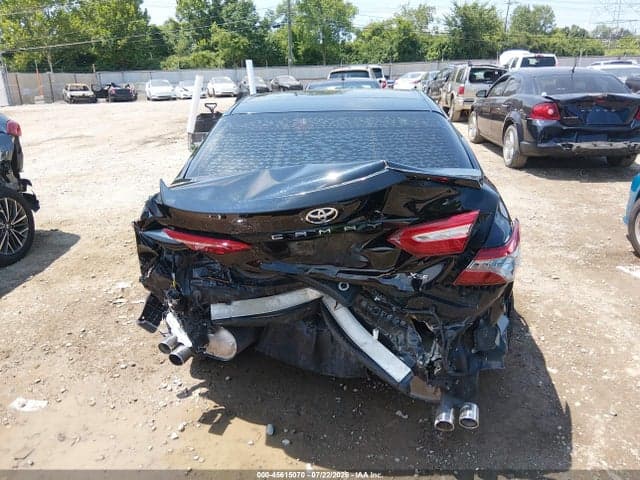 2018 TOYOTA CAMRY XSE 15