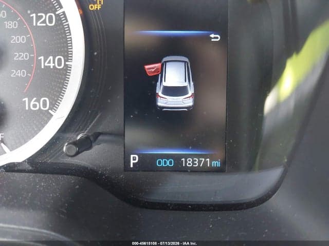 2022 TOYOTA COROLLA CROSS LE 7
