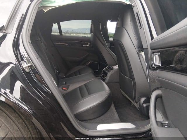 2023 PORSCHE PANAMERA 4/4 PLATINUM EDITION/PLATINUM EDITION 8