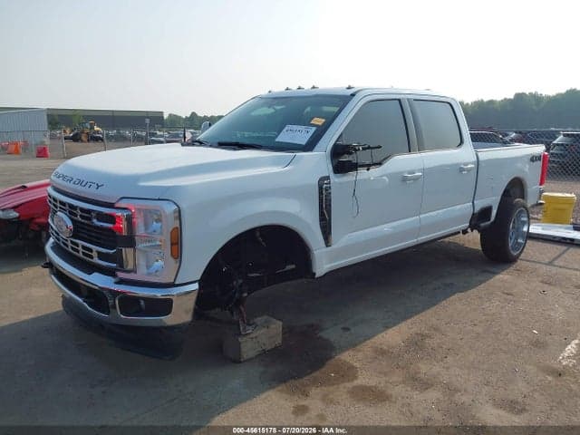 2025 FORD F-250 XLT 2