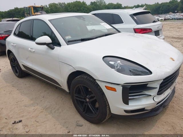 2020 PORSCHE MACAN - 1