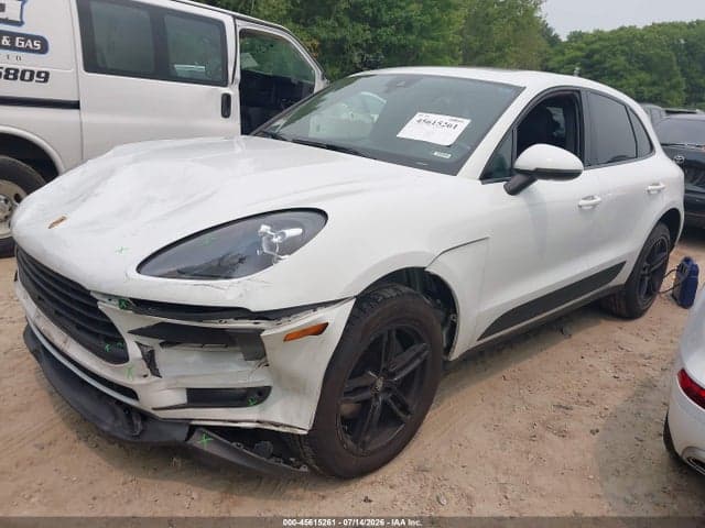 2020 PORSCHE MACAN 2
