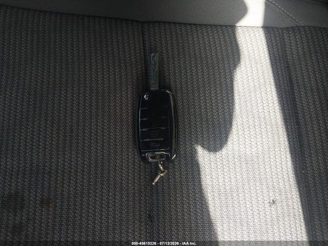 2017 KIA NIRO FE 11