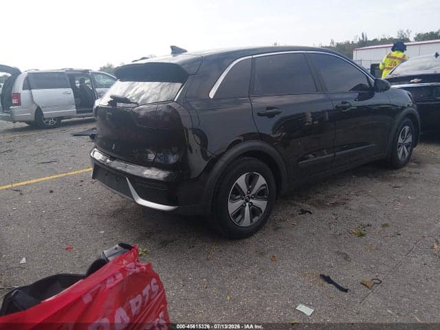 2017 KIA NIRO FE 4