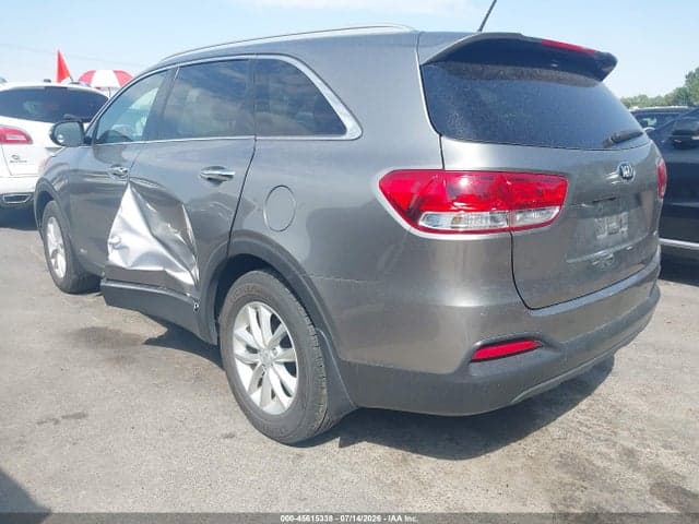 2017 KIA SORENTO 2.4L LX 3