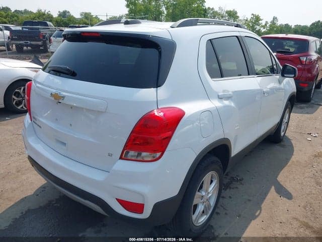 2020 CHEVROLET TRAX AWD LT 4
