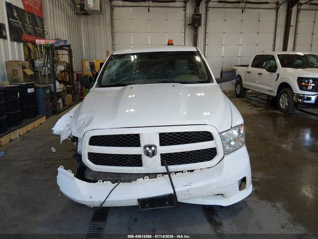 2019 RAM 1500 CLASSIC EXPRESS 4X4 6'4 BOX 12