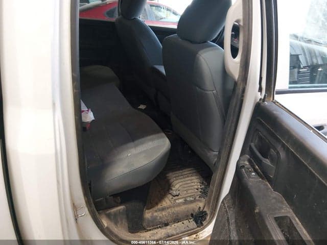 2019 RAM 1500 CLASSIC EXPRESS 4X4 6'4 BOX 8