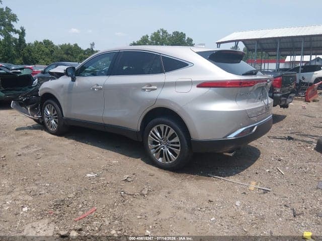 2023 TOYOTA VENZA LIMITED 3