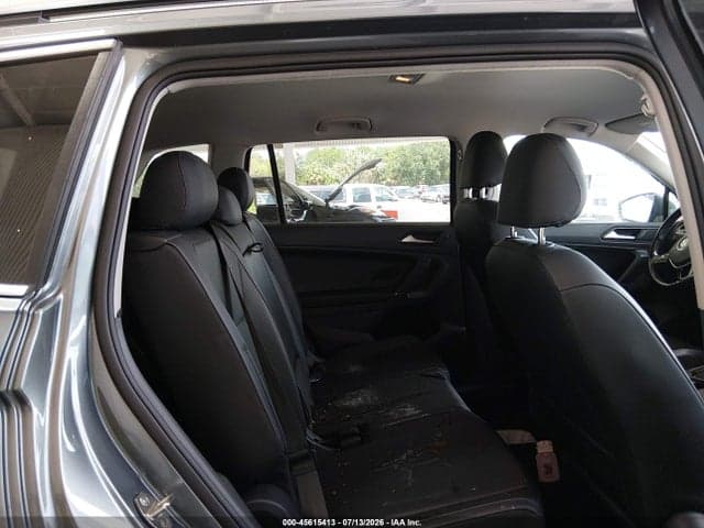 2018 VOLKSWAGEN TIGUAN 2.0T SE/2.0T SEL 8