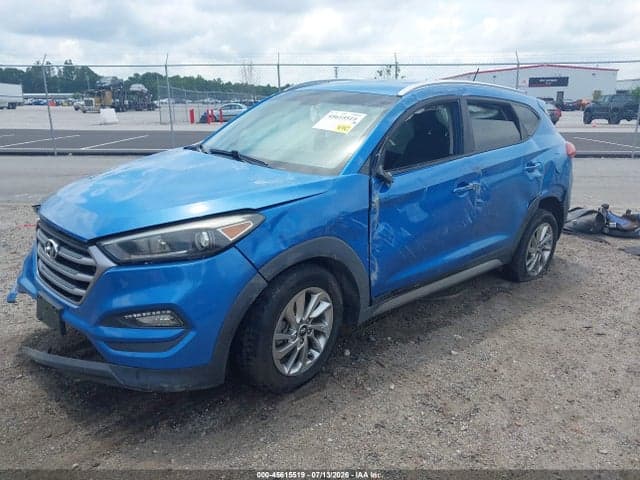 2017 HYUNDAI TUCSON SE 2