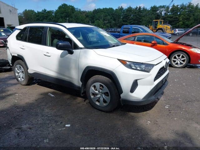 2021 TOYOTA RAV4 LE 1