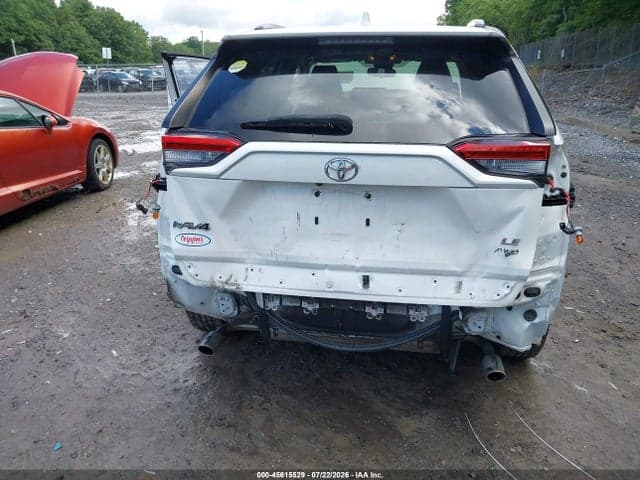 2021 TOYOTA RAV4 LE 6