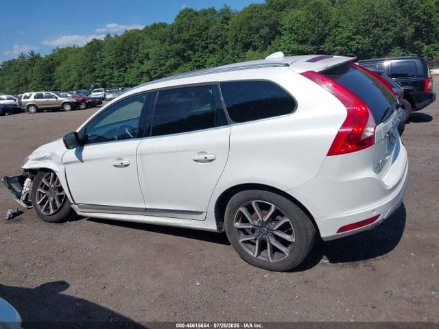 2017 VOLVO XC60 T6 DYNAMIC 13