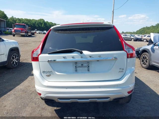 2017 VOLVO XC60 T6 DYNAMIC 15