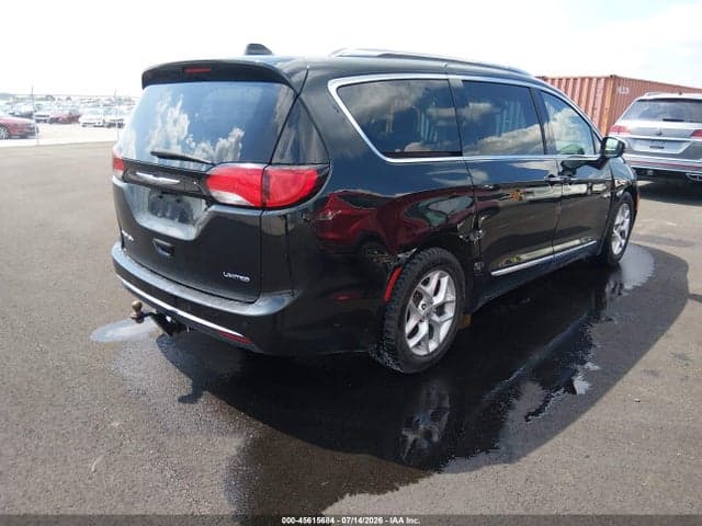 2020 CHRYSLER PACIFICA LIMITED 4