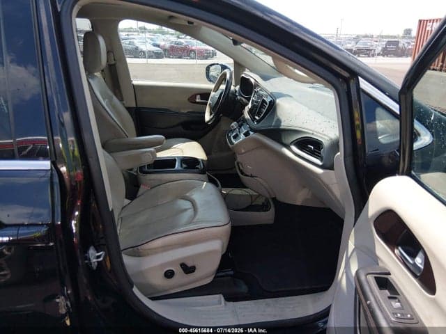 2020 CHRYSLER PACIFICA LIMITED 5