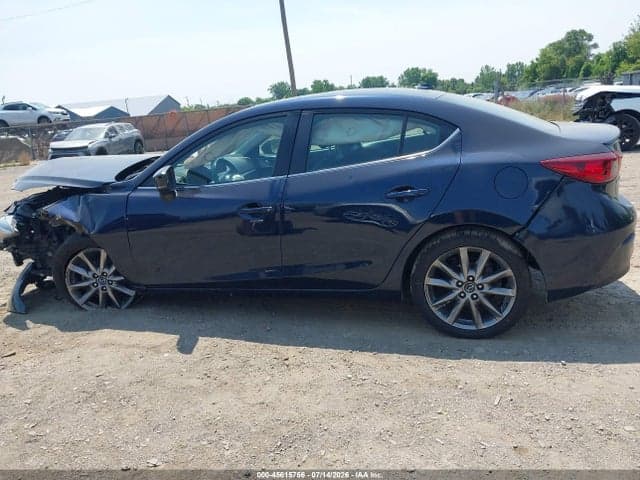 2018 MAZDA MAZDA3 TOURING 13