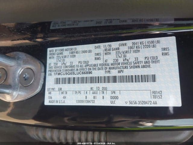 2020 FORD ESCAPE SE 9