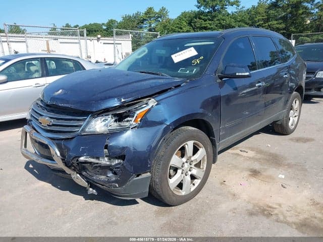 2017 CHEVROLET TRAVERSE LT 2