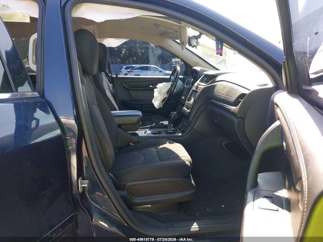 2017 CHEVROLET TRAVERSE LT 5