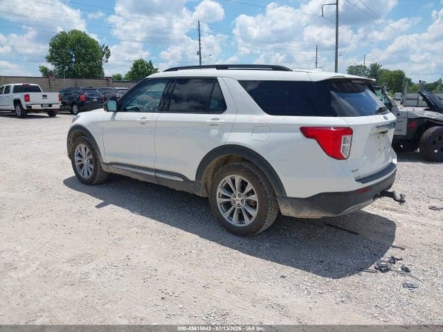 2023 FORD EXPLORER XLT 3