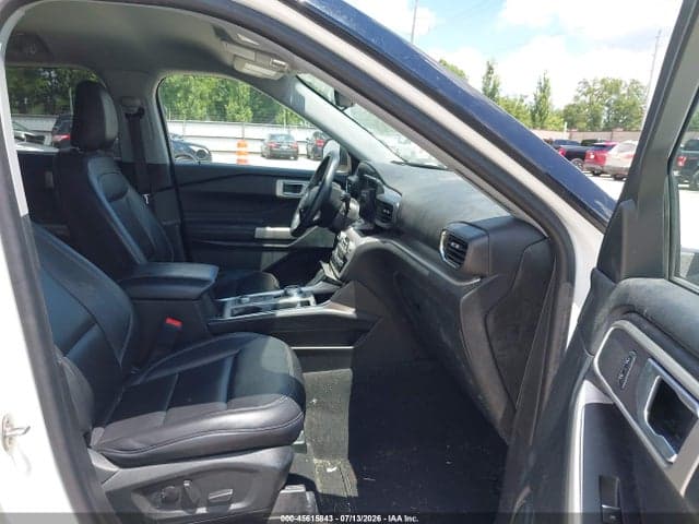 2023 FORD EXPLORER XLT 5