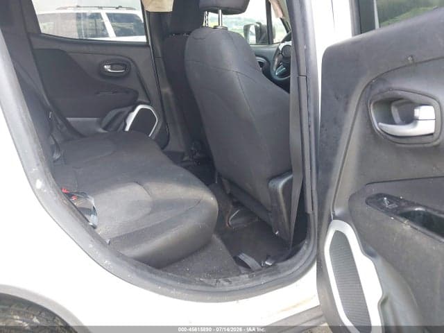 2018 JEEP RENEGADE SPORT 4X4 8