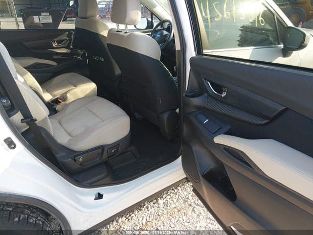 2024 SUBARU ASCENT PREMIUM 7-PASSENGER 8
