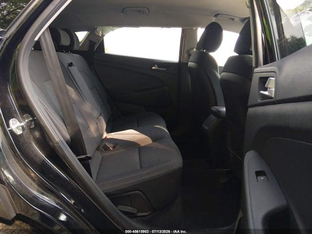2021 HYUNDAI TUCSON VALUE 8