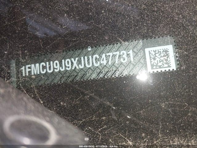 2018 FORD ESCAPE TITANIUM 9