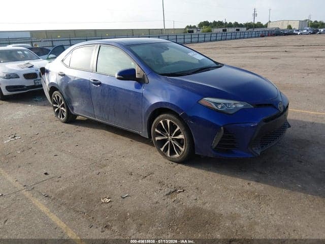 2018 TOYOTA COROLLA SE 1