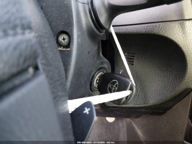 2018 TOYOTA COROLLA SE 11
