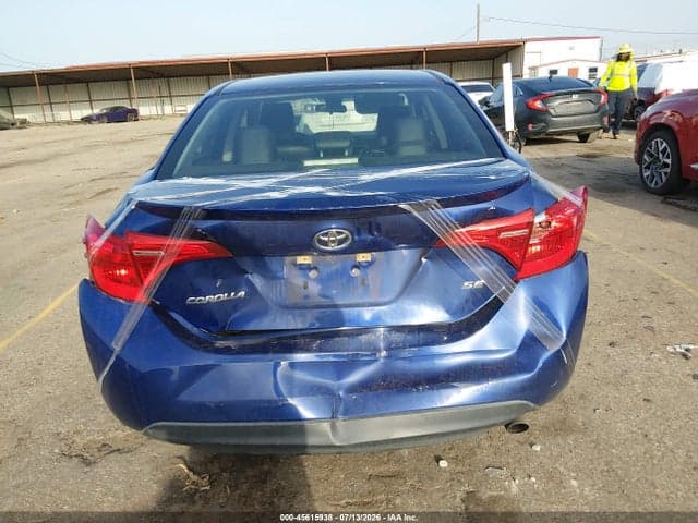 2018 TOYOTA COROLLA SE 16