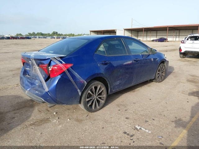 2018 TOYOTA COROLLA SE 4