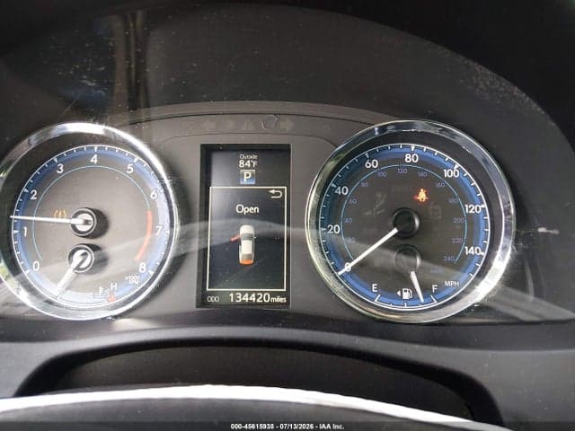 2018 TOYOTA COROLLA SE 7