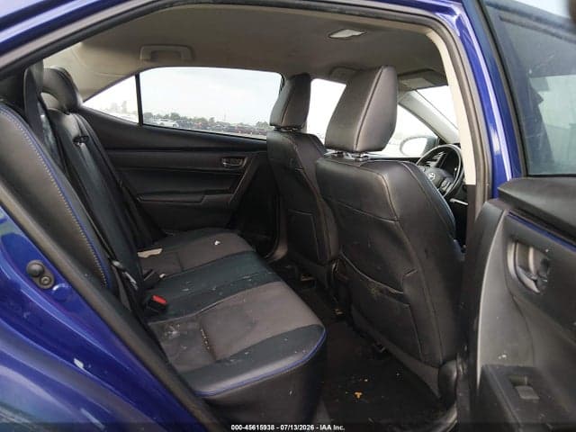 2018 TOYOTA COROLLA SE 8