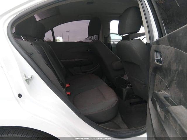 2017 CHEVROLET SONIC LT AUTO 8