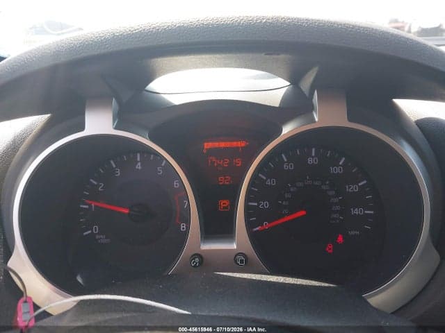 2017 NISSAN JUKE SV 7