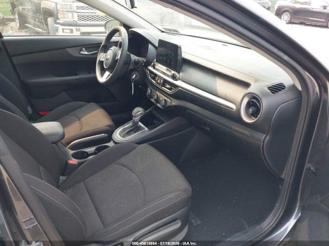 2020 KIA FORTE LXS 5