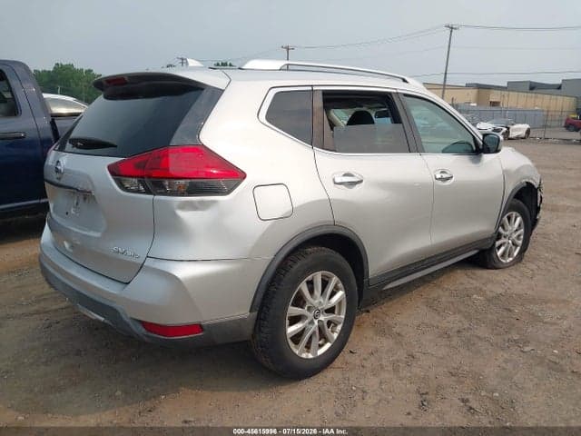 2017 NISSAN ROGUE SV 4